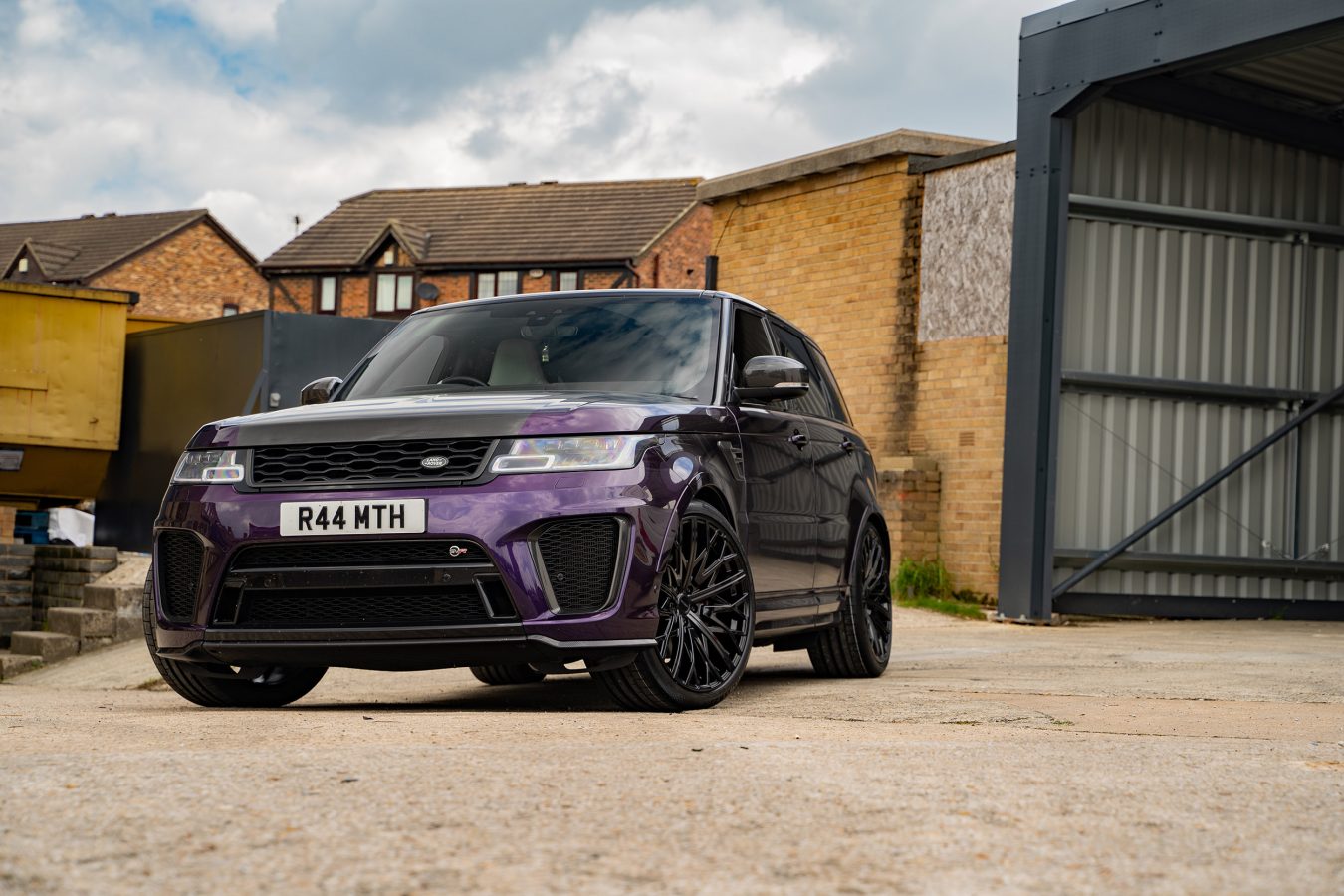 Range Rover Sport SVR Riviera RV131