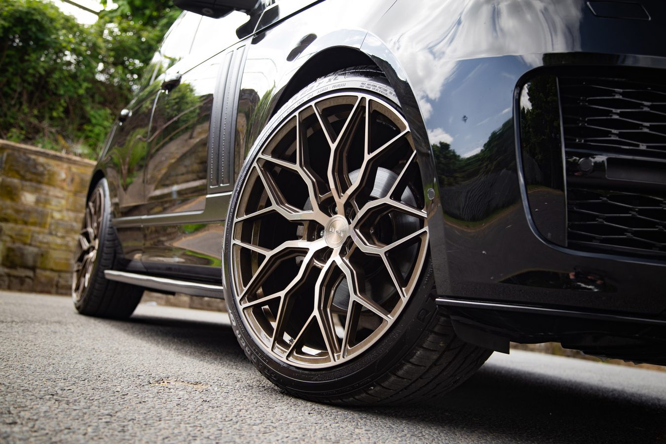 Range Rover Vogue Riviera RF108 SVO Kit