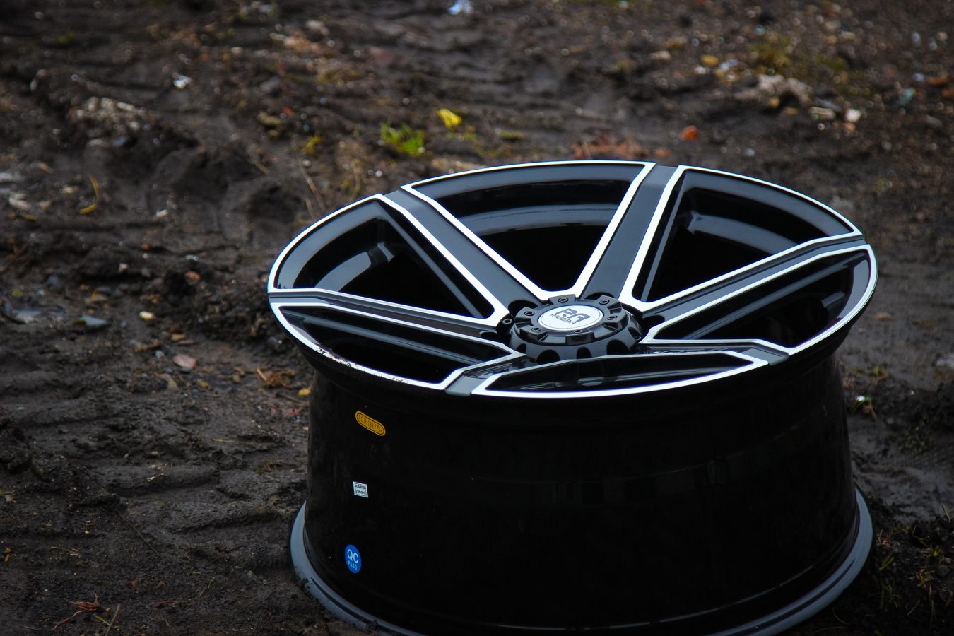 Riviera RX800 Black Polished