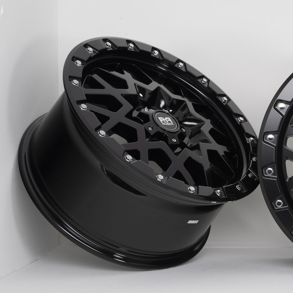 Riviera RXS1 Gloss Black