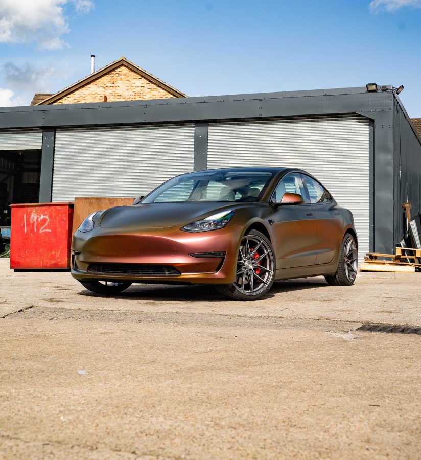 Tesla Model 3 Performance AWD Riviera RF107 Carbon Grigio