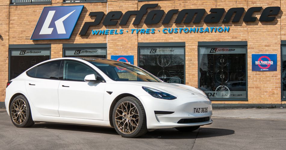 Tesla Model 3 Riviera RF108 Bronze