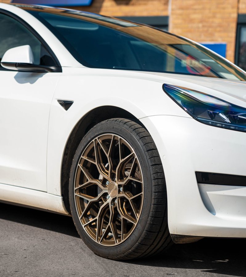 Tesla Model 3 Riviera RF108 Bronze