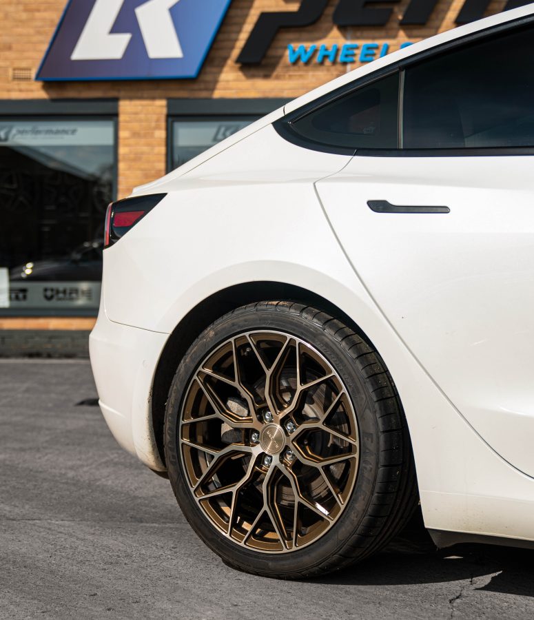 Tesla Model 3 Riviera RF108 Bronze