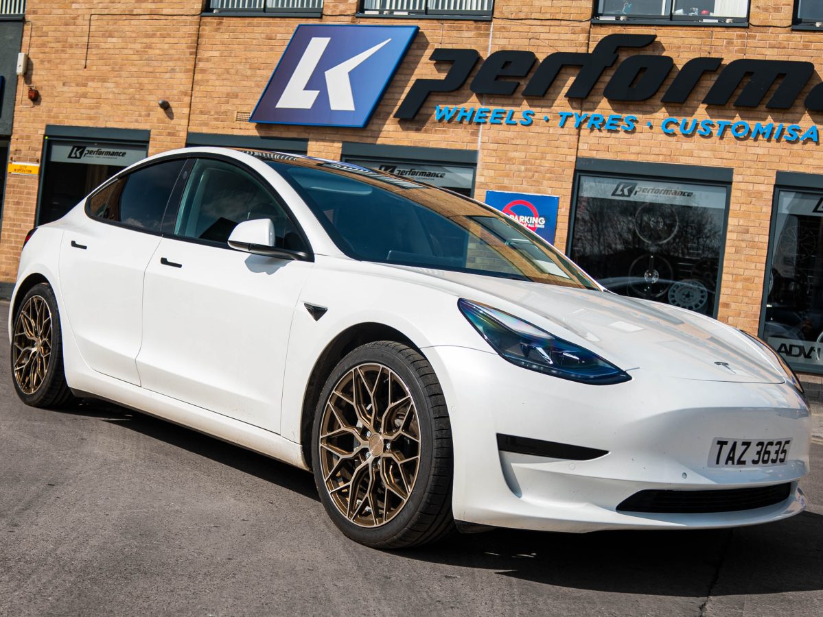 Tesla Model 3 Riviera RF108 Bronze