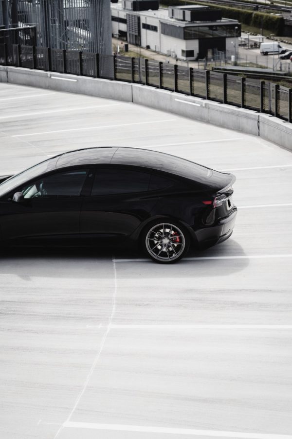 Tesla-Model-3-with-Riviera-RF107-Flow-Formed-Alloy-Wheels