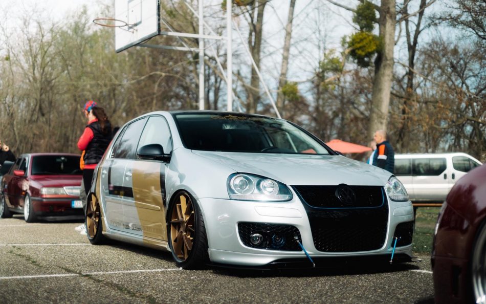 VW-Golf-GTI-MK5-Riviera-RF1