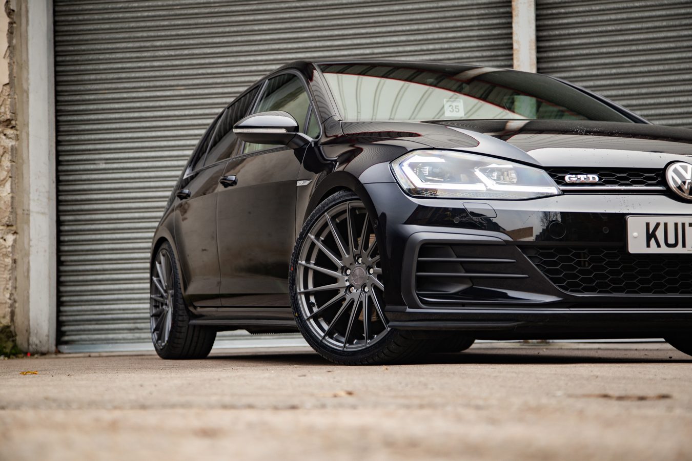 Volkswagen Golf R Riviera RV199 SG