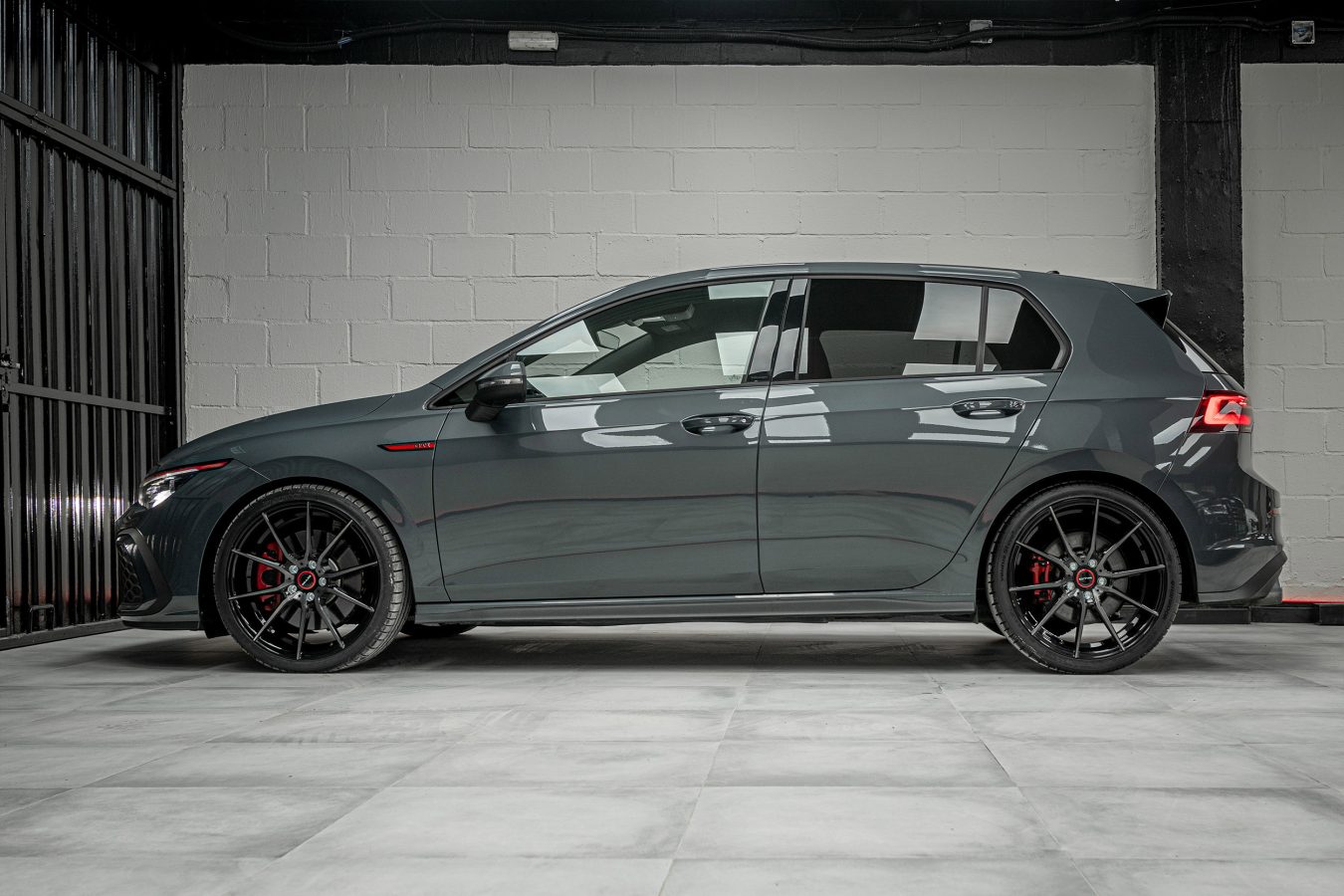 Volkswagen Golf GTI MK8 Riviera RV193 BPDT