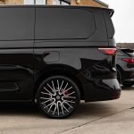 Volkswagen Multivan Riviera RTZ Black Polished