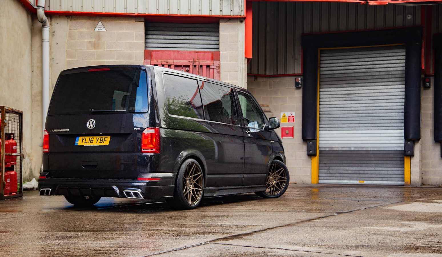 Volkswagen Transporter T6 Riviera RF2 Bronze