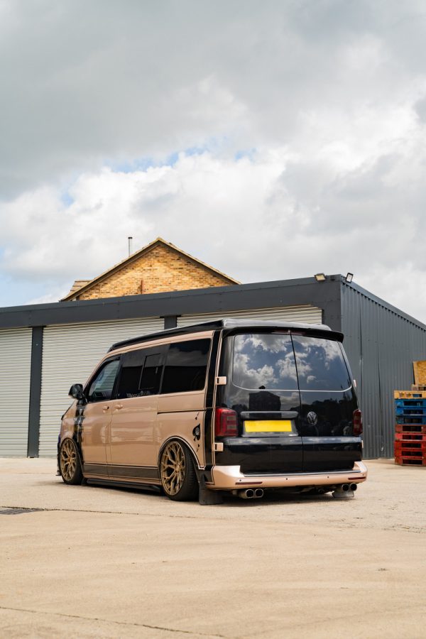 Volkswagen-Transporter-T5-Riviera-RF5