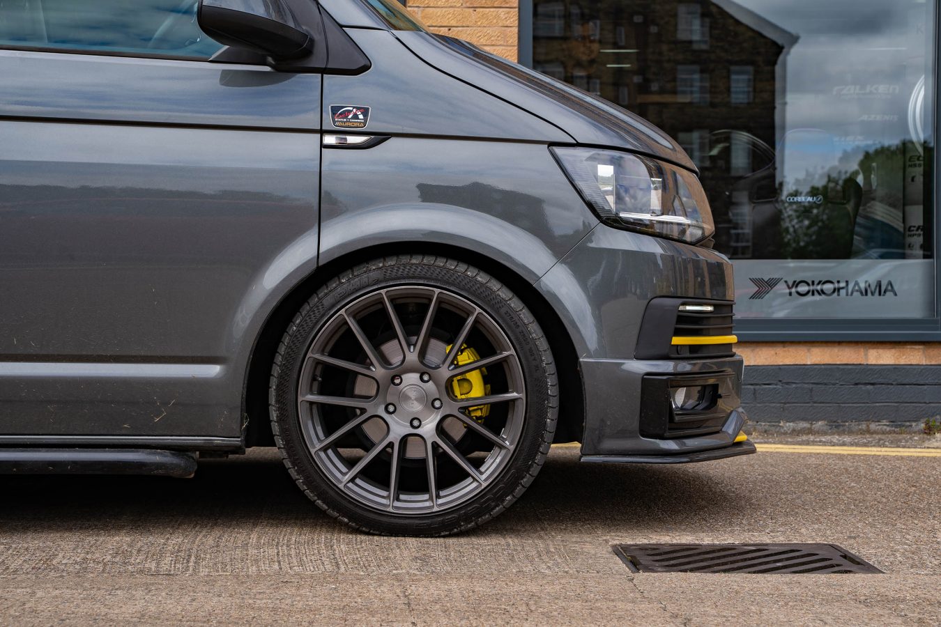 Volkswagen Transporter T6 Riviera RF104 CG