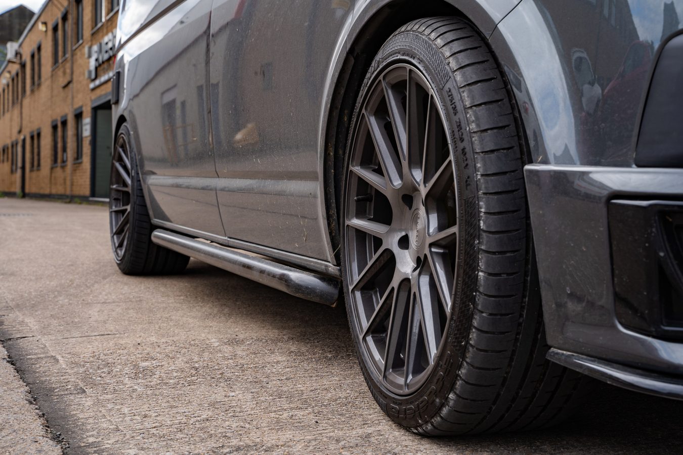 Volkswagen Transporter T6 Riviera RF104 CG