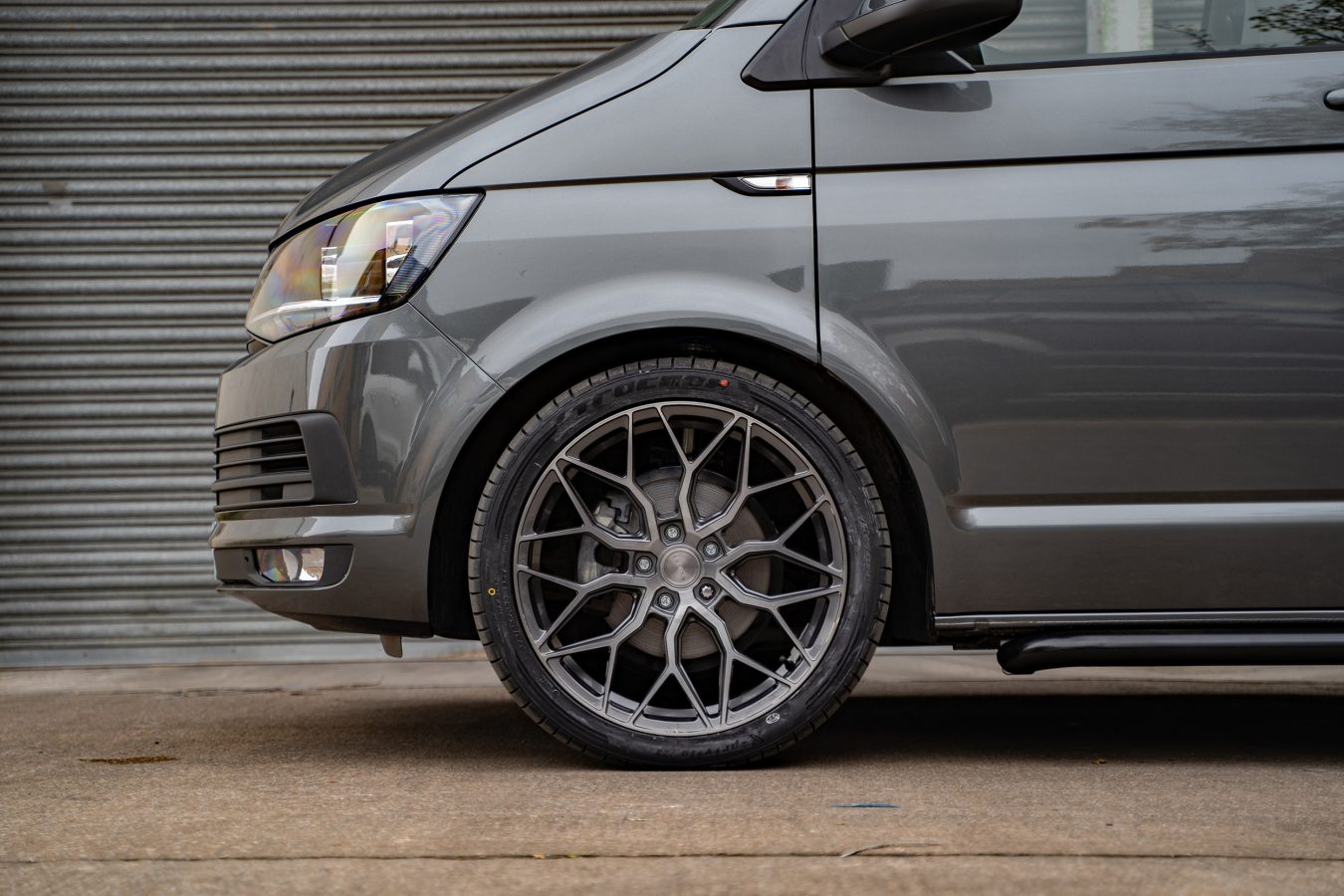 Volkswagen Transporter T6 Riviera RF108 CG