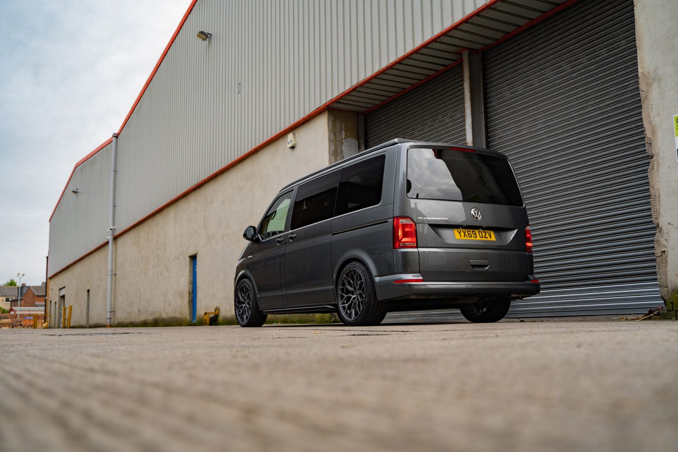 Volkswagen Transporter T6 Riviera RF108 CG