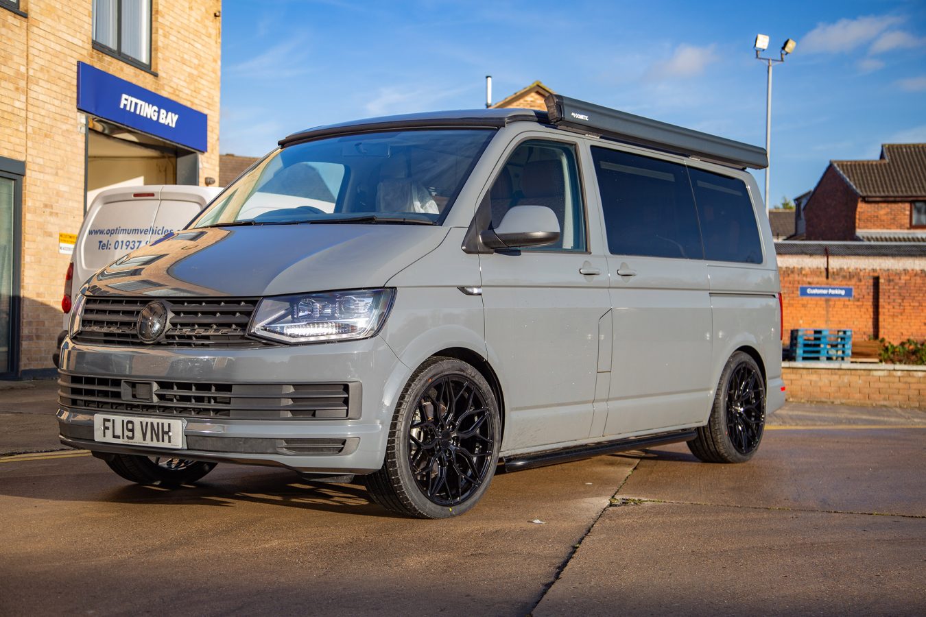 Volkswagen Transporter T6 Riviera RF108 GB