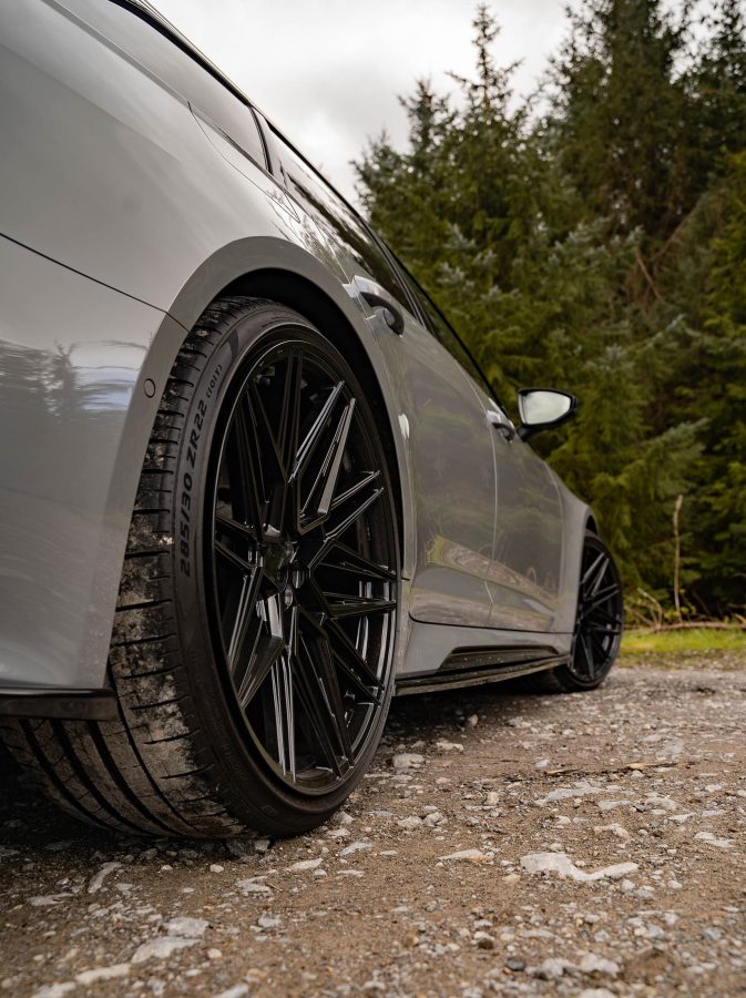 Audi RS6 C8 Riviera RF10 Gloss Black