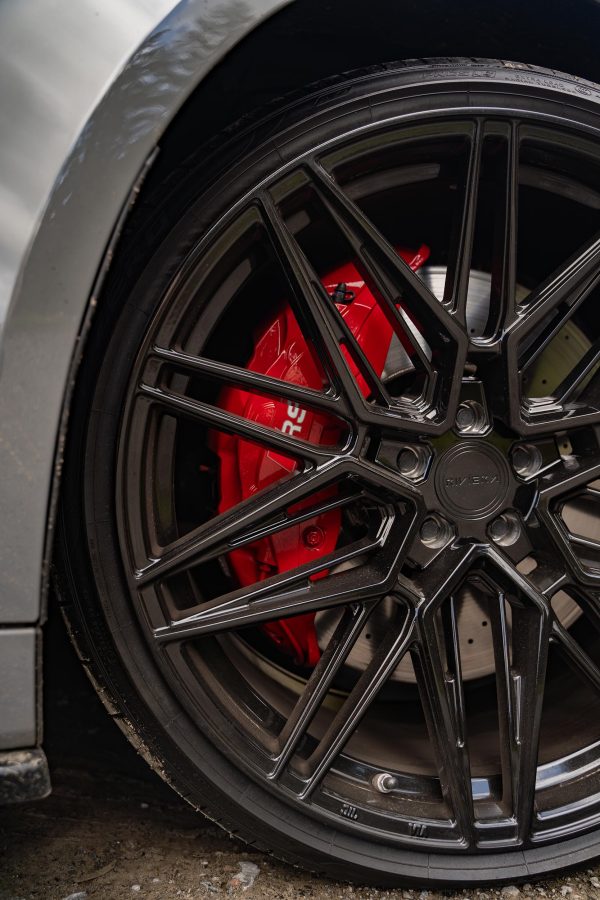 Audi RS6 C8 Riviera RF10 Gloss Black