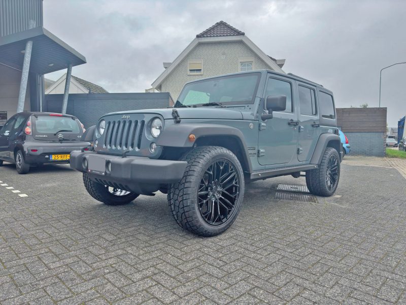 Jeep Wrangler JK Riviera RV198 22x10 GB