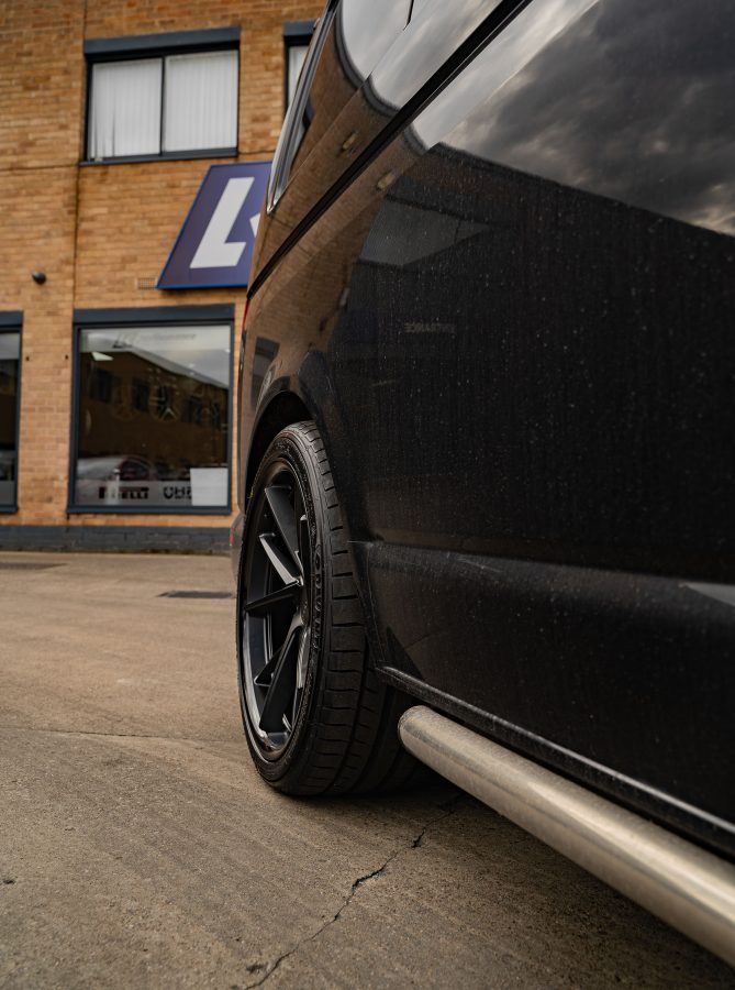 Volkswagen Transporter T6 Riviera RF1 MB