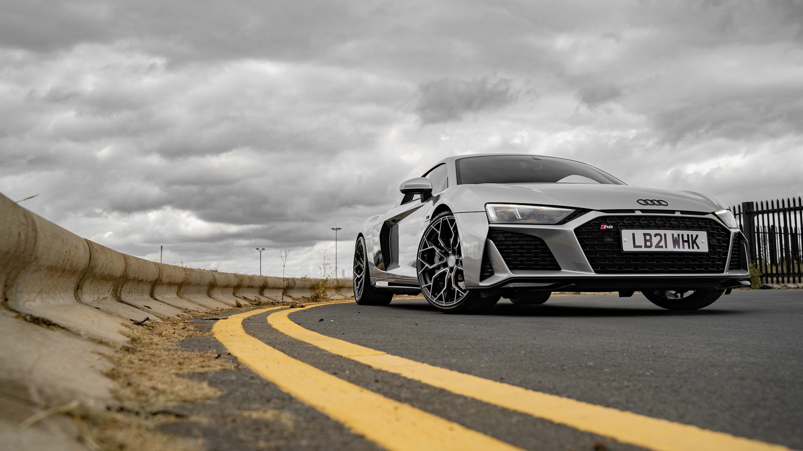 Audi R8 4S Gen 2 Facelift Riviera RF5 Black Polished Dark Tint