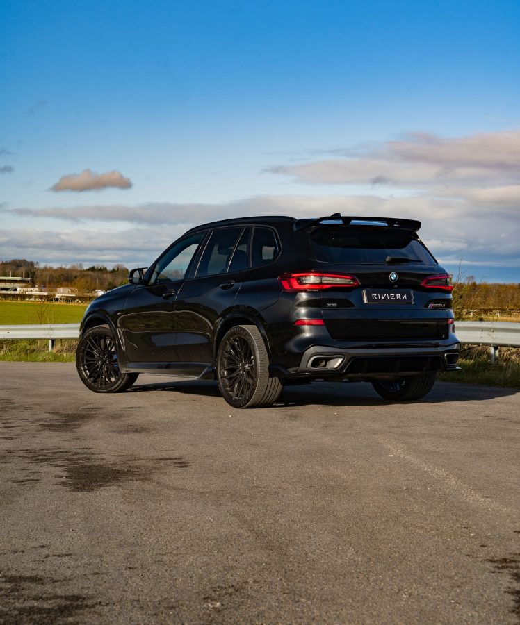 BMW X5 G05 Riviera RF9 Gloss Black