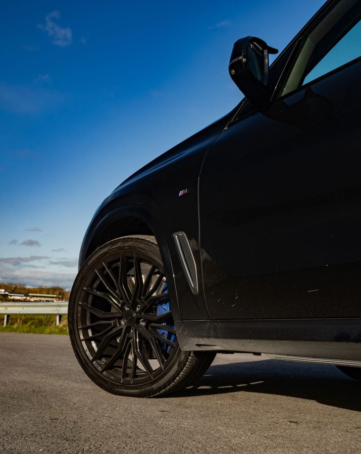 BMW X5 G05 Riviera RF9 Gloss Black