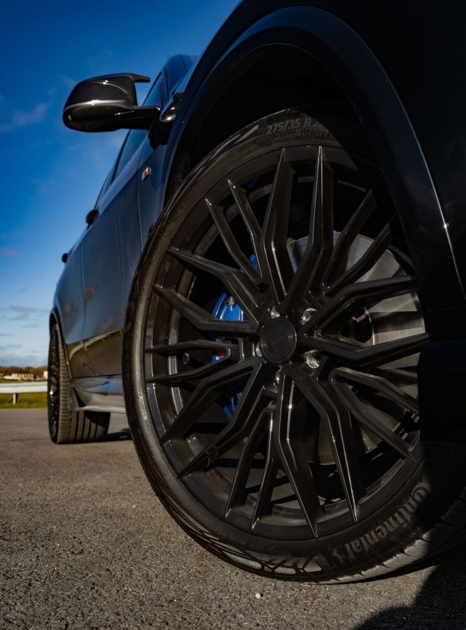 BMW X5 G05 Riviera RF9 Gloss Black