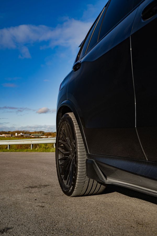 BMW X5 G05 Riviera RF9 Gloss Black