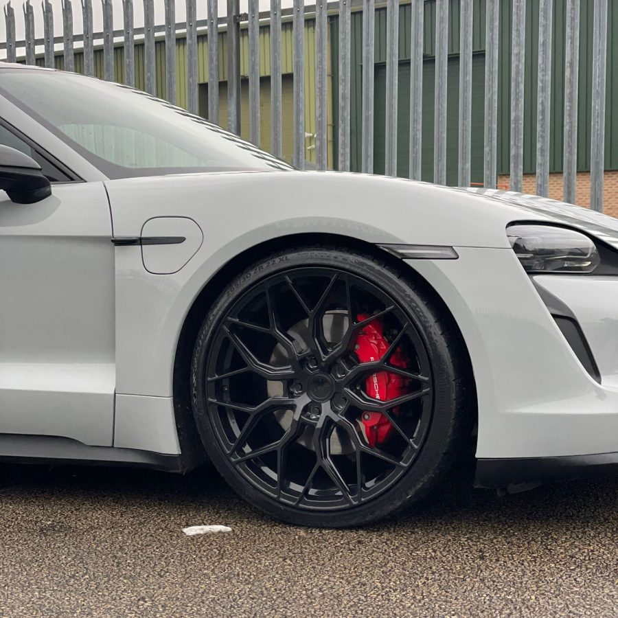 Porsche Taycan Riviera RF108 GB