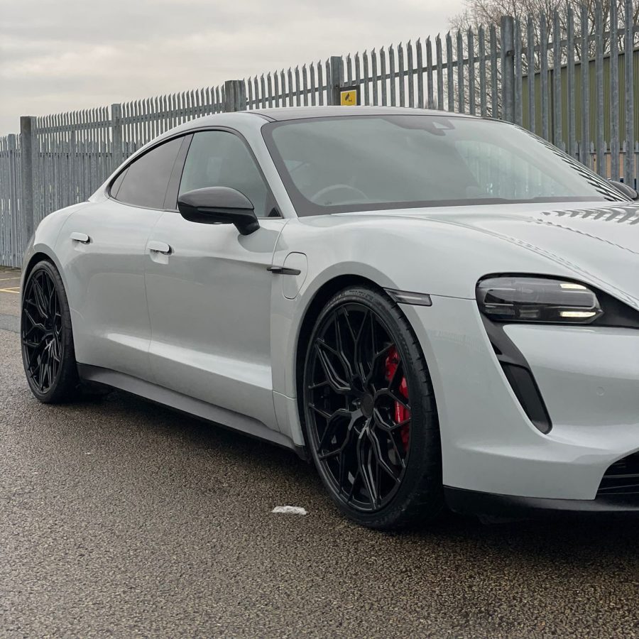 Porsche Taycan Riviera RF108 GB