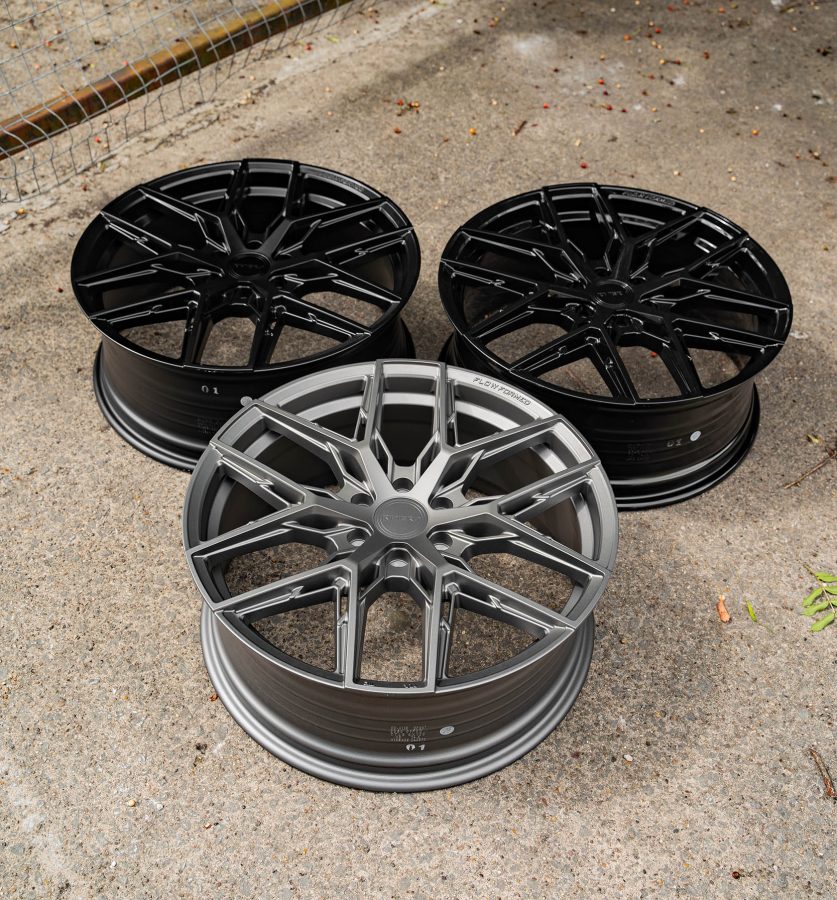 Riviera RF16 Lifestyle All Three Finishes