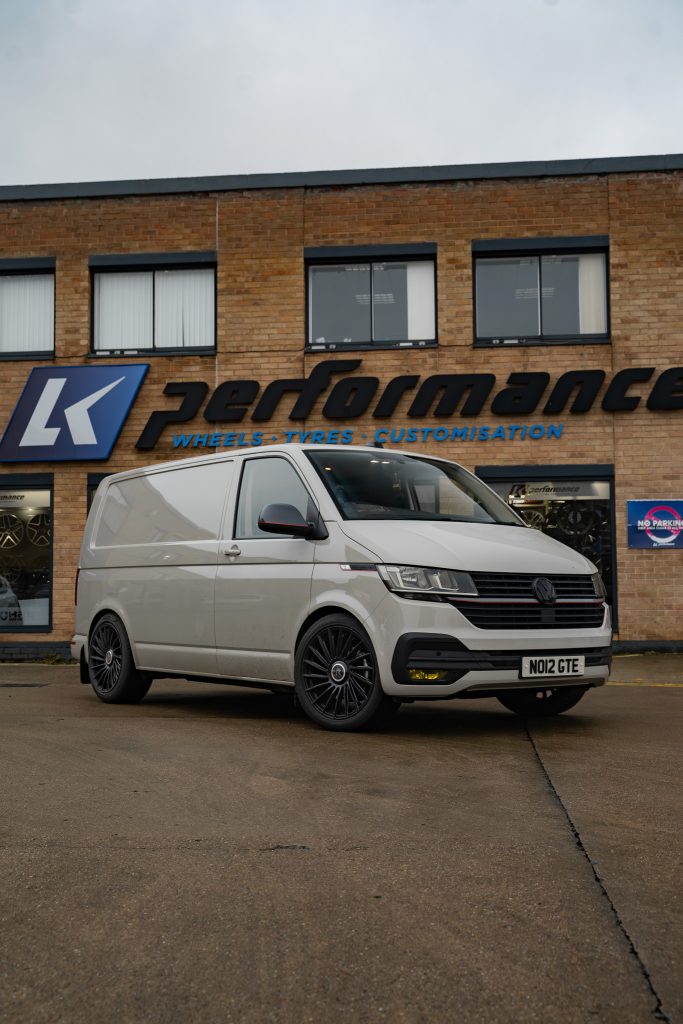 Volkswagen Transporter T6_1 Riviera RF8 GB