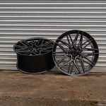 Riviera RF10 Lifestyle