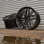 Riviera RF10 Lifestyle