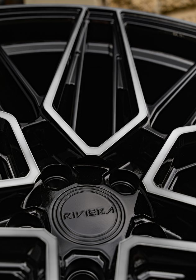 Riviera RF10 Lifestyle