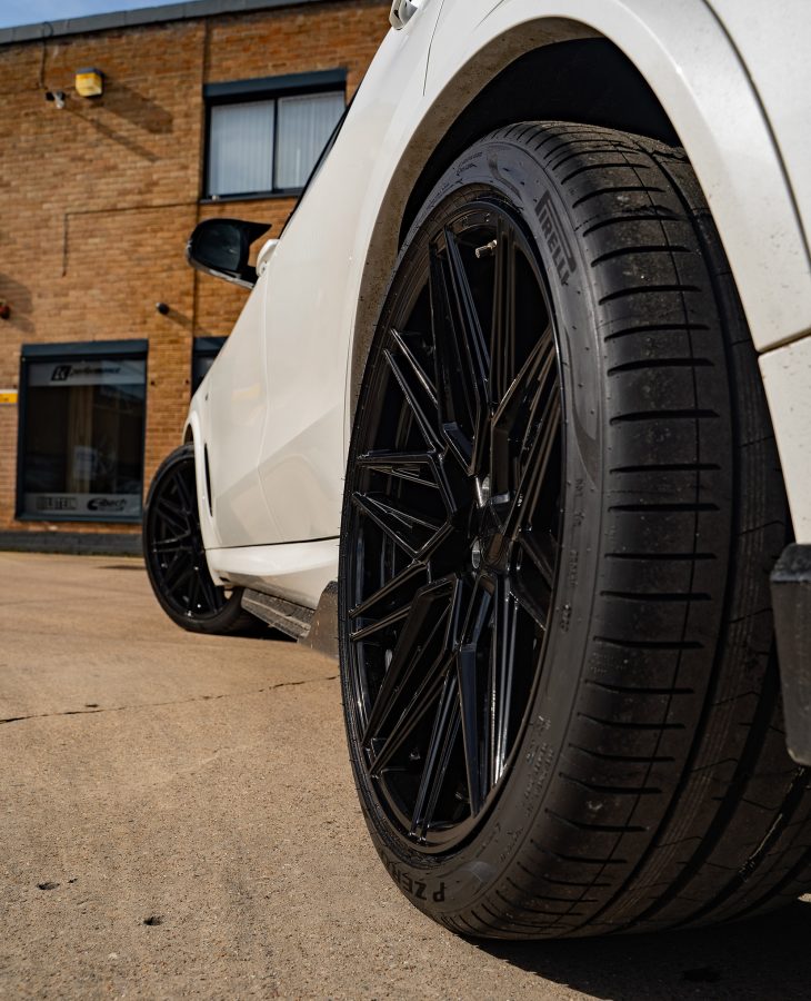 BMW X5 G05 Riviera RF10 Gloss Black