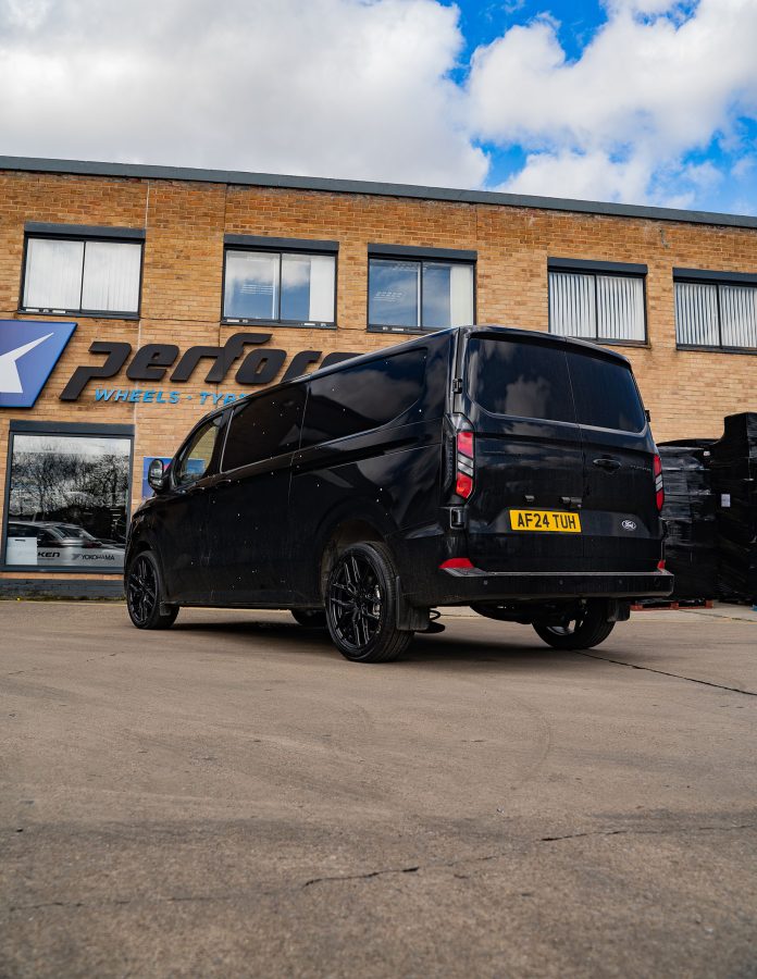 Ford Transit Custom II 2024 Riviera RF16 Satin Black