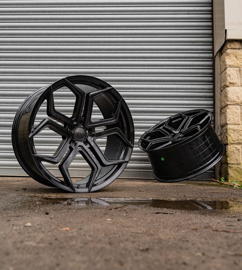 Riviera RF7 Lifestyle