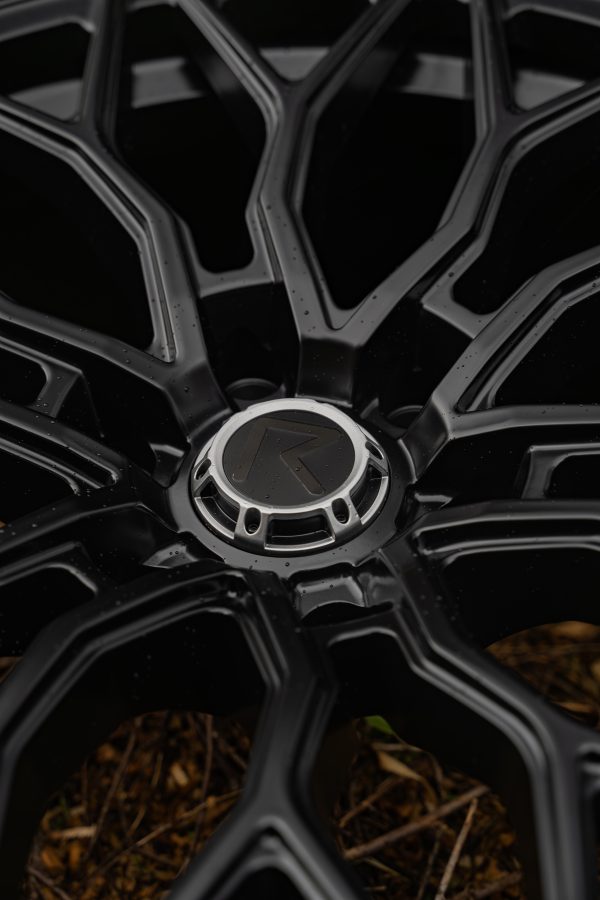 Riviera RX4 Lifestyle