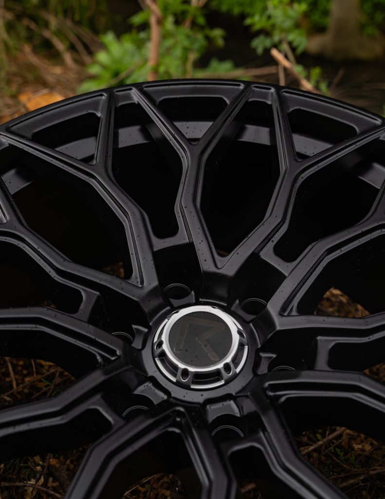 Riviera RX4 Lifestyle