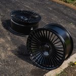 Riviera RV1 Gloss Black Lifestyle