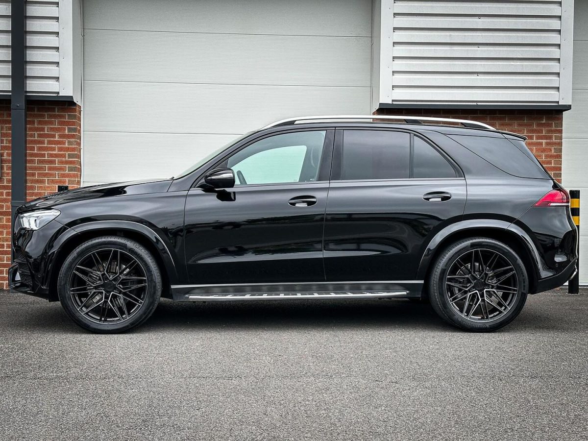 Mercedes GLE400d Riviera RF10 Black Polished Dark Tint