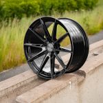 Riviera RF6 Lifestyle