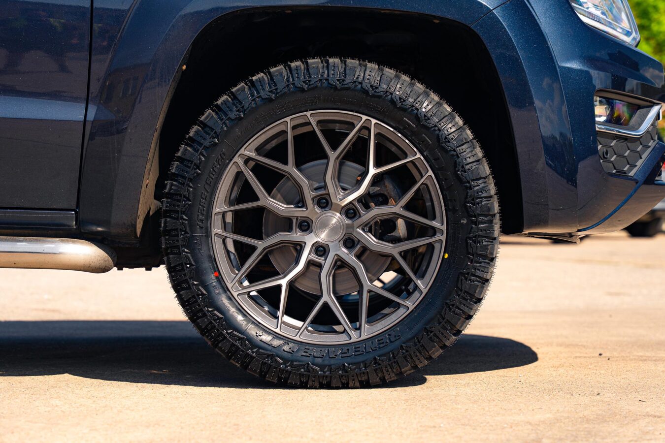 Volkswagen Amarok MK1 Riviera RF108 Carbon Grigio