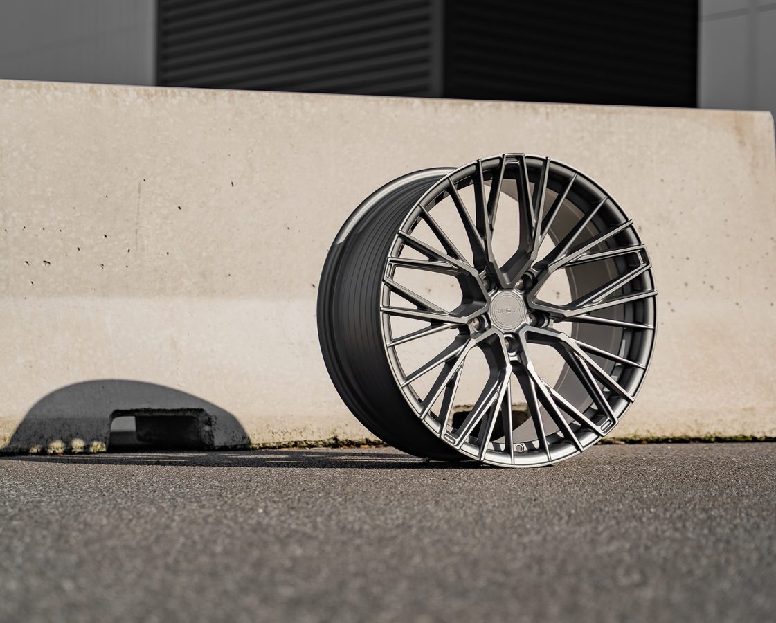 Riviera RF11 Lifestyle Matt Gunmetal