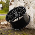 Riviera RF13 Lifestyle Gloss Black