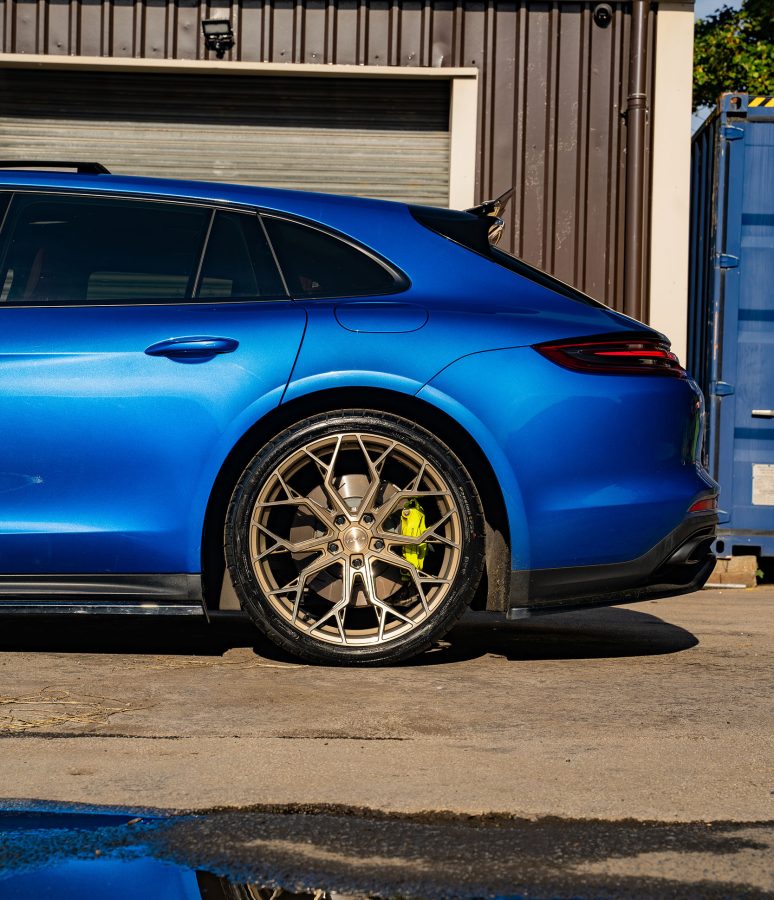 Porsche Panamera 4 Sport Turismo PDK Riviera RF5 Bronze