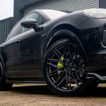 Porsche Cayenne V6 E-Hybrid Riviera RF10 Gloss Black